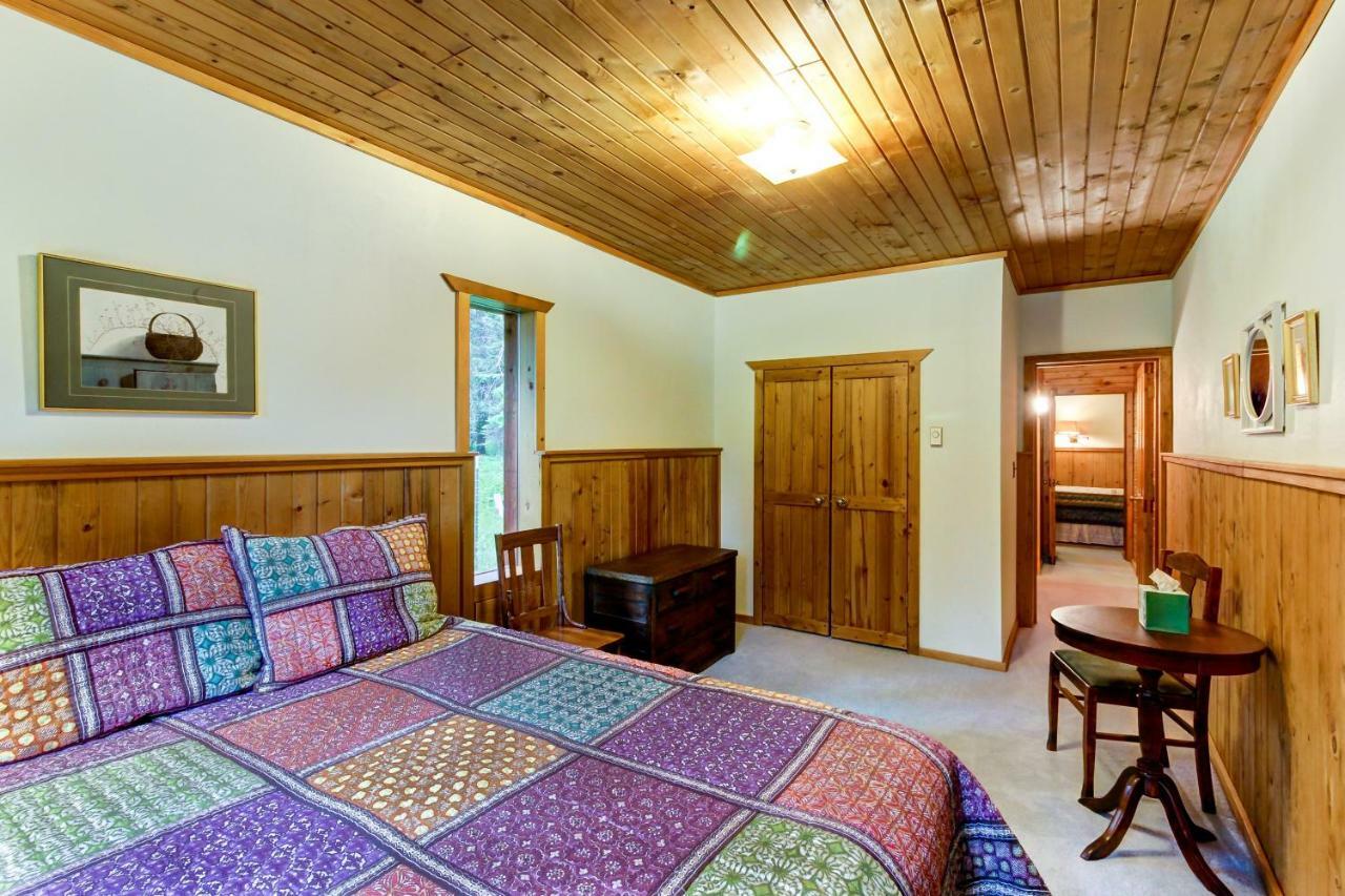Foothill Cabin Creston Экстерьер фото